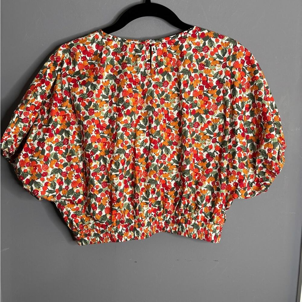 MVN the Label Red Fruit Print Cropped Top Size 8 - Picture 5 of 6